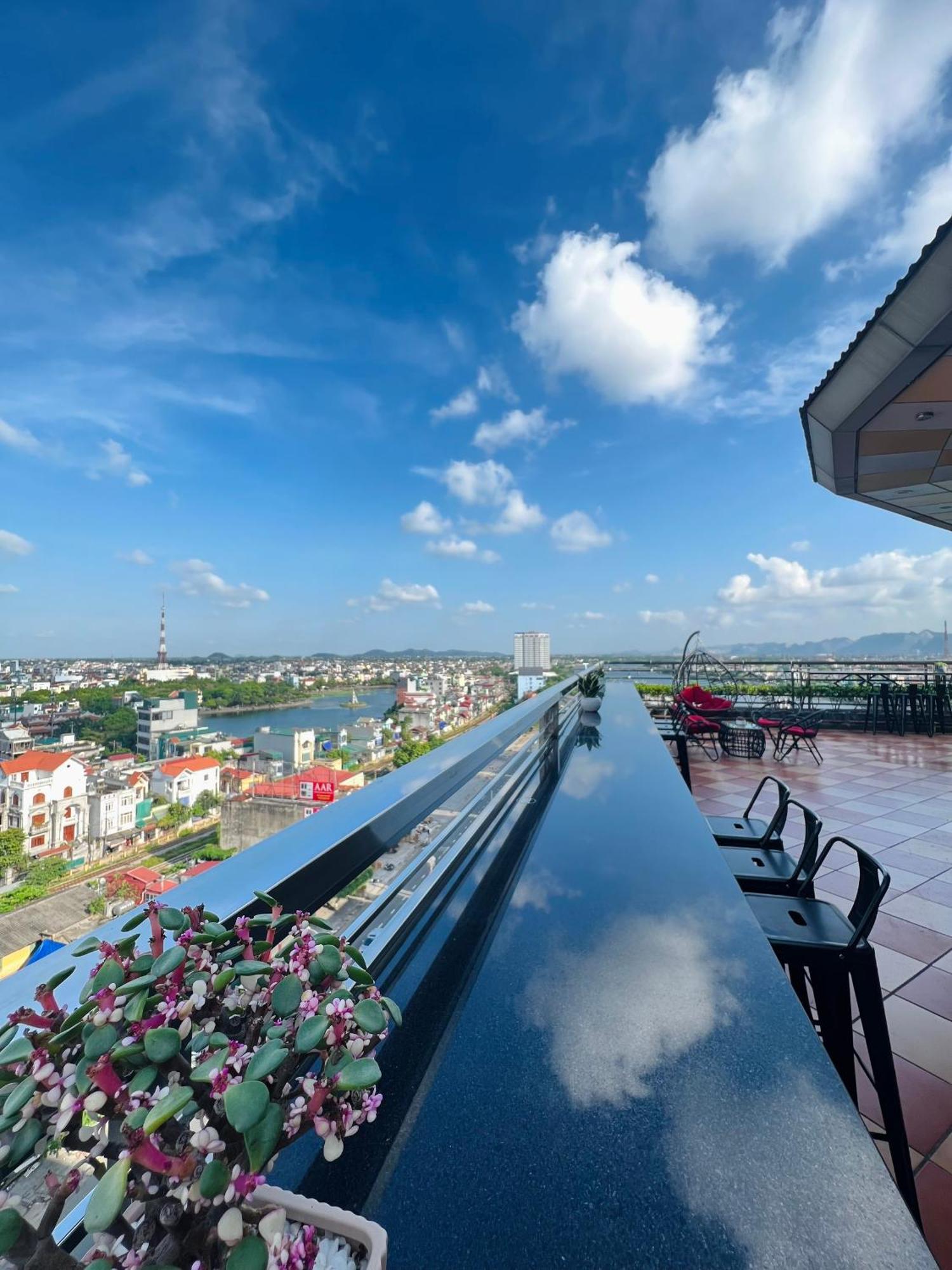 Khach San Inco 515.9 Hotel Phu Ly Екстериор снимка